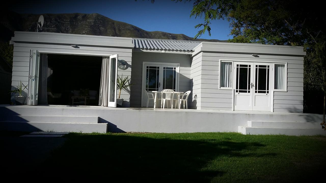 Corban Cottage Херманус Экстерьер фото